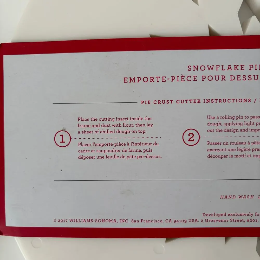 New Williams Sonoma Snowflake Pie Crust Cutter Holiday Baking 2017 2906225
